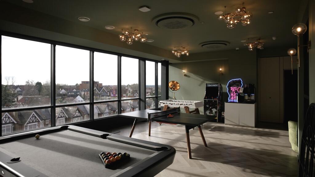 0 bed Studio for rent in . From Moving Places - Hatfield