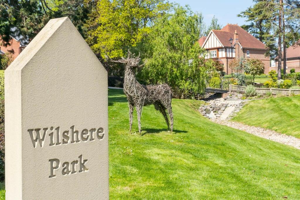 2 bed Coach House for rent in Welwyn. From Moving Places - Hatfield