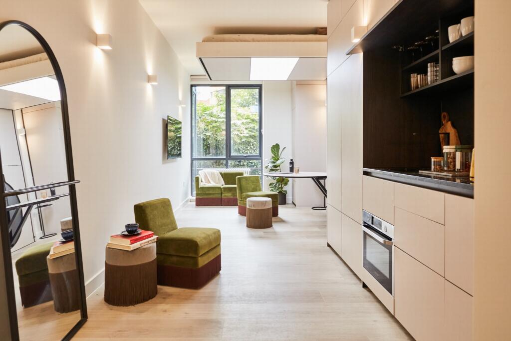 4 bed Studio for rent in . From Moving Places - Hatfield 4 bed Studio for rent in . From Moving Places - Hatfield