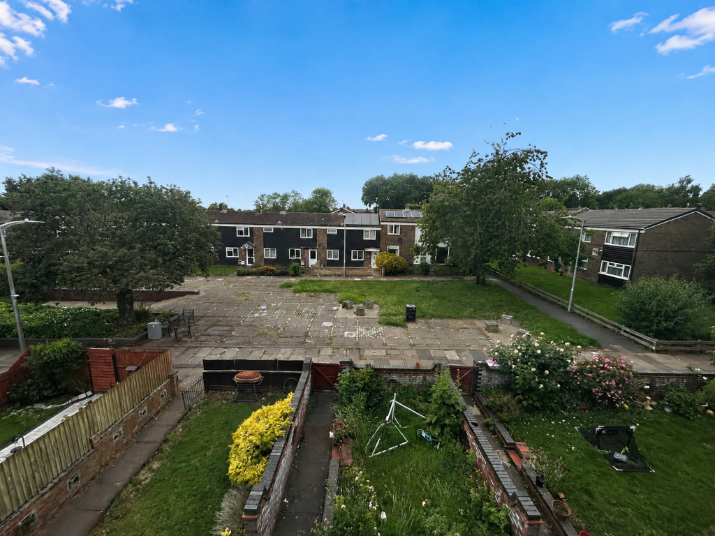 5 bed House Share for rent in Stevenage. From Moving Places - Hatfield