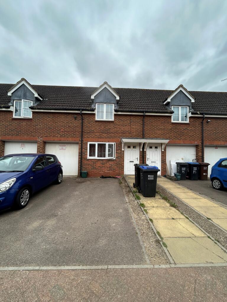 2 bed Detached for rent in Hatfield. From Moving Places - Hatfield