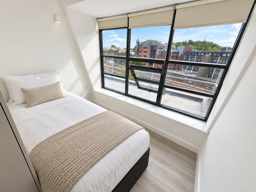 0 bed Studio for rent in Harrow. From Moving Places - Hatfield