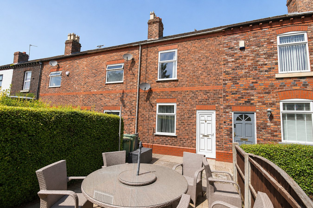 2 bed Mid Terraced House for rent in Widnes. From Myler Estates - Widnes