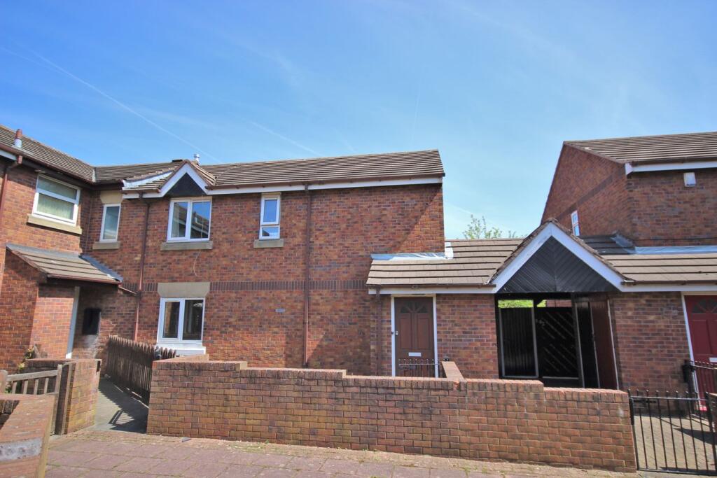 1 bed 1st Floor Flat for rent in Hale Bank. From Myler Estates - Widnes