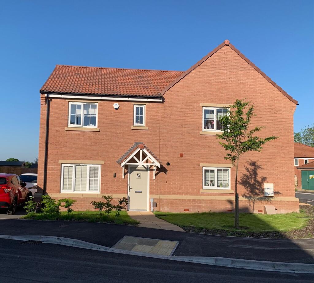 3 bed Semi Detached for rent in . From Myrings Estate Agents - Harrogate