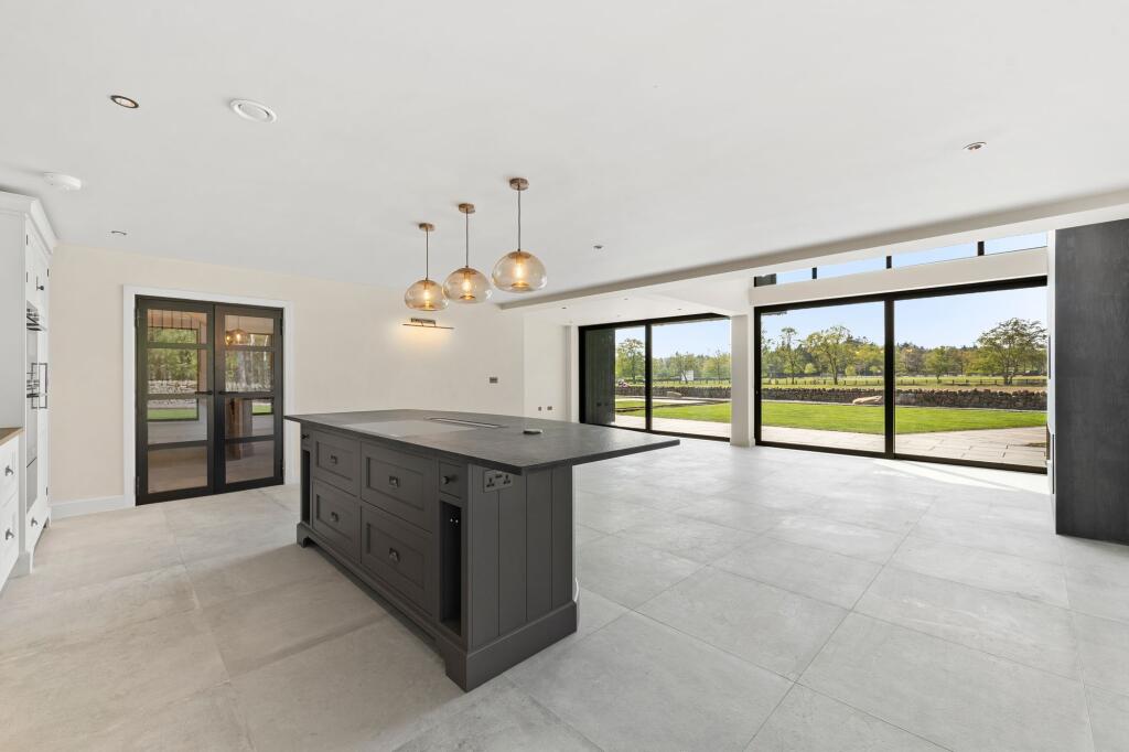 4 bed Barn Conversion for rent in Beckwithshaw. From Myrings Estate Agents - Harrogate