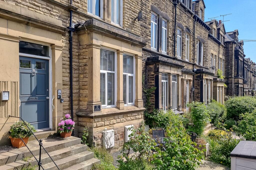 2 bed Apartment for rent in Harrogate. From Myrings Estate Agents - Harrogate