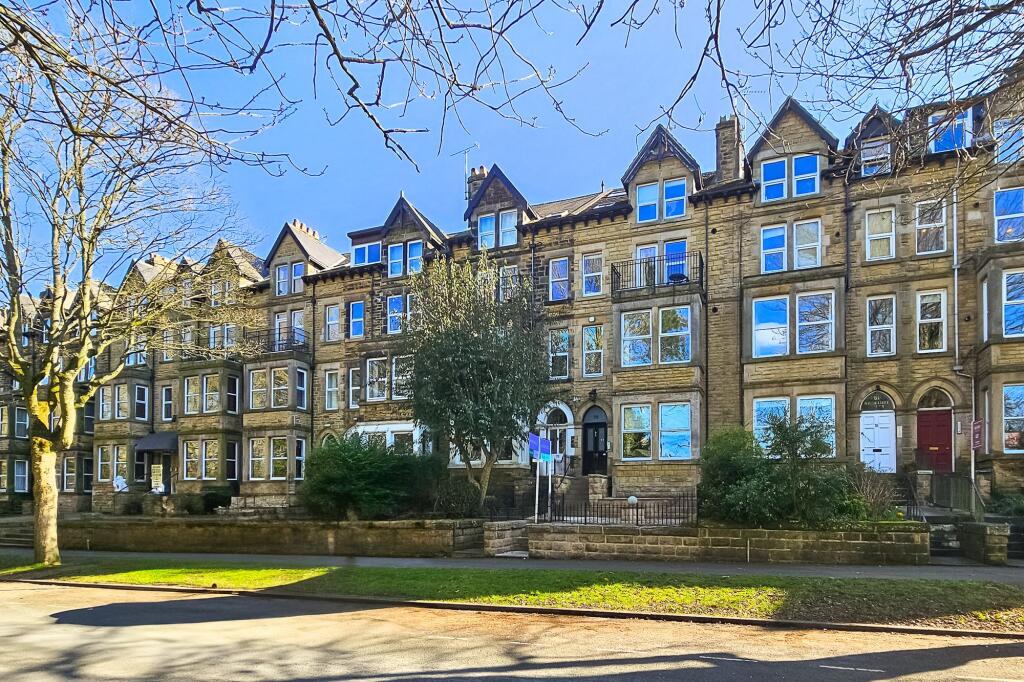 2 bed 1st Floor Flat for rent in Harrogate. From Myrings Estate Agents - Harrogate