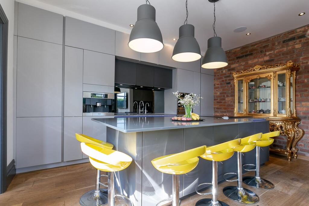 5 bed Semi Detached for rent in Harrogate. From Myrings Estate Agents - Harrogate 5 bed Semi Detached for rent in Harrogate. From Myrings Estate Agents - Harrogate