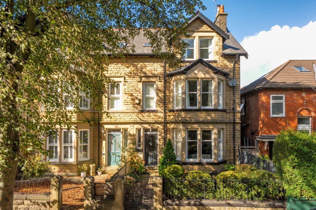 5 bed Semi Detached for rent in Harrogate. From Myrings Estate Agents - Harrogate 5 bed Semi Detached for rent in Harrogate. From Myrings Estate Agents - Harrogate