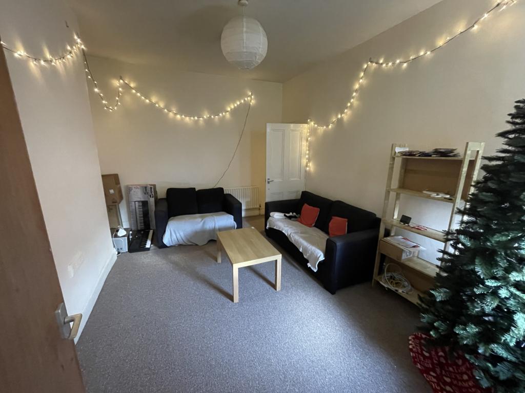 3 bed 1st Floor Flat for rent in Heaton. From Newcastle Residential - Newcastle