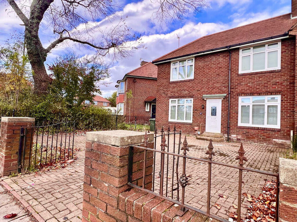 3 bed Mid Terraced House for rent in Callerton. From Newcastle Lettings - Newcastle