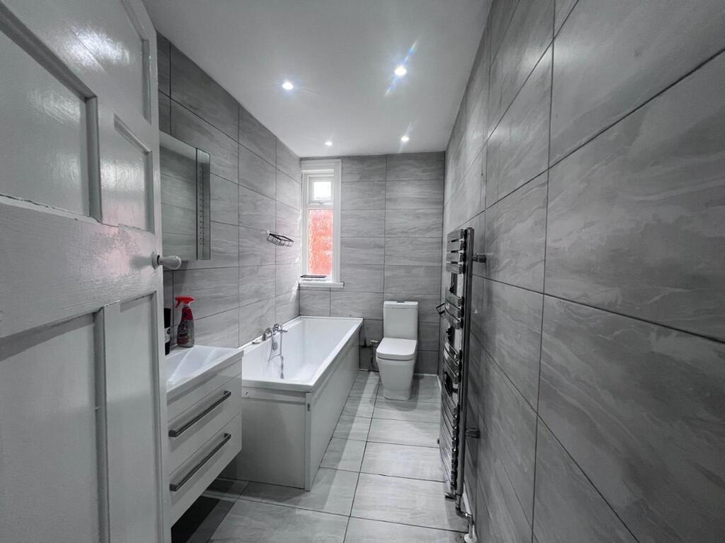3 bed Semi Detached for rent in Newcastle upon Tyne. From Newcastle Lettings - Newcastle 3 bed Semi Detached for rent in Newcastle upon Tyne. From Newcastle Lettings - Newcastle