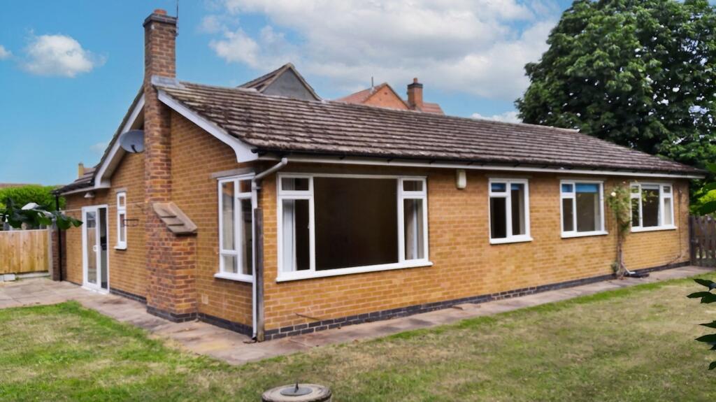 3 bed Detached bungalow for rent in Bottesford. From Newton Fallowell - Bingham