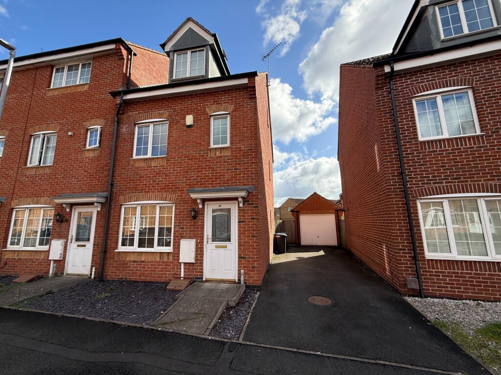 3 bed End of Terrace for rent in Burton upon Trent. From Newton Fallowell - Burton on Trent