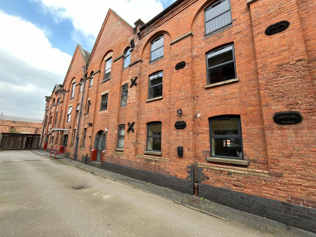 2 bed 1st Floor Flat for rent in Burton upon Trent. From Newton Fallowell - Burton on Trent 2 bed 1st Floor Flat for rent in Burton upon Trent. From Newton Fallowell - Burton on Trent
