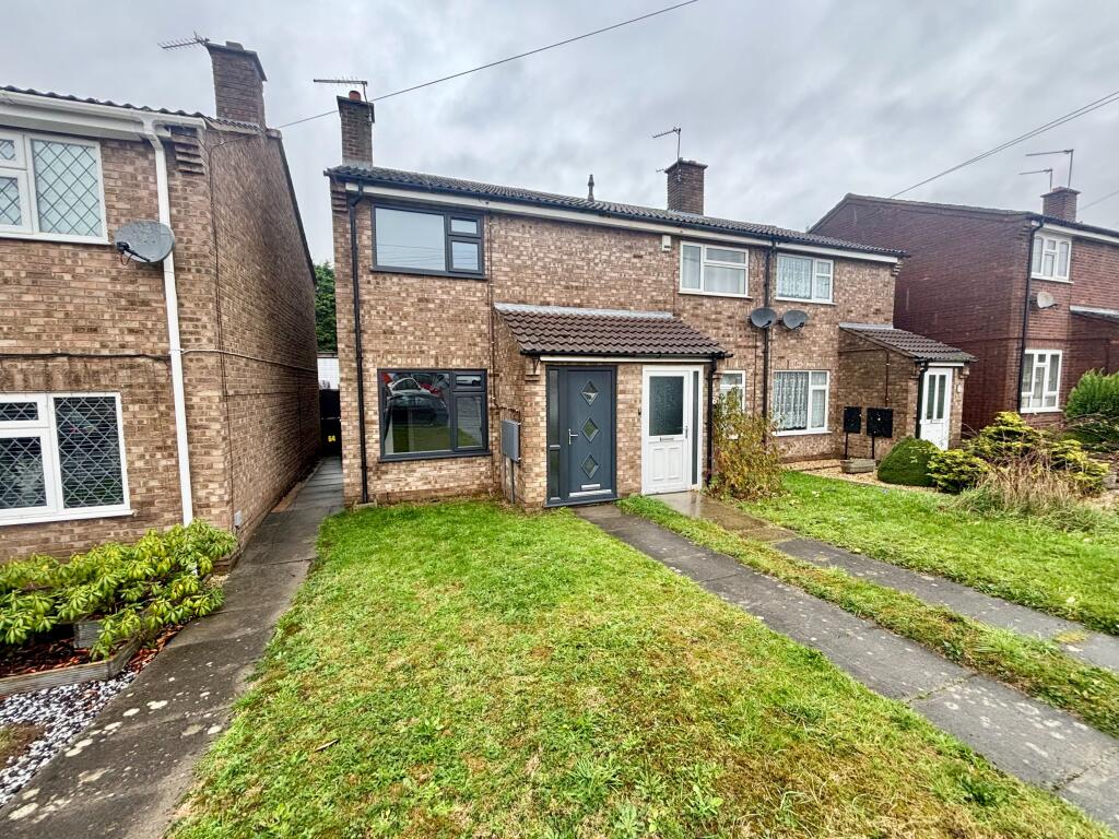 2 bed Mid Terraced House for rent in Coalville. From Newton Fallowell - Coalville 2 bed Mid Terraced House for rent in Coalville. From Newton Fallowell - Coalville