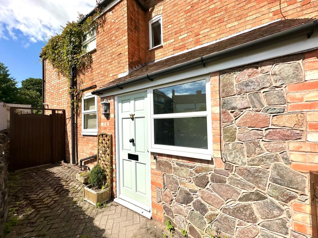 2 bed Cottage for rent in Woodhouse Eaves. From Newton Fallowell - Coalville