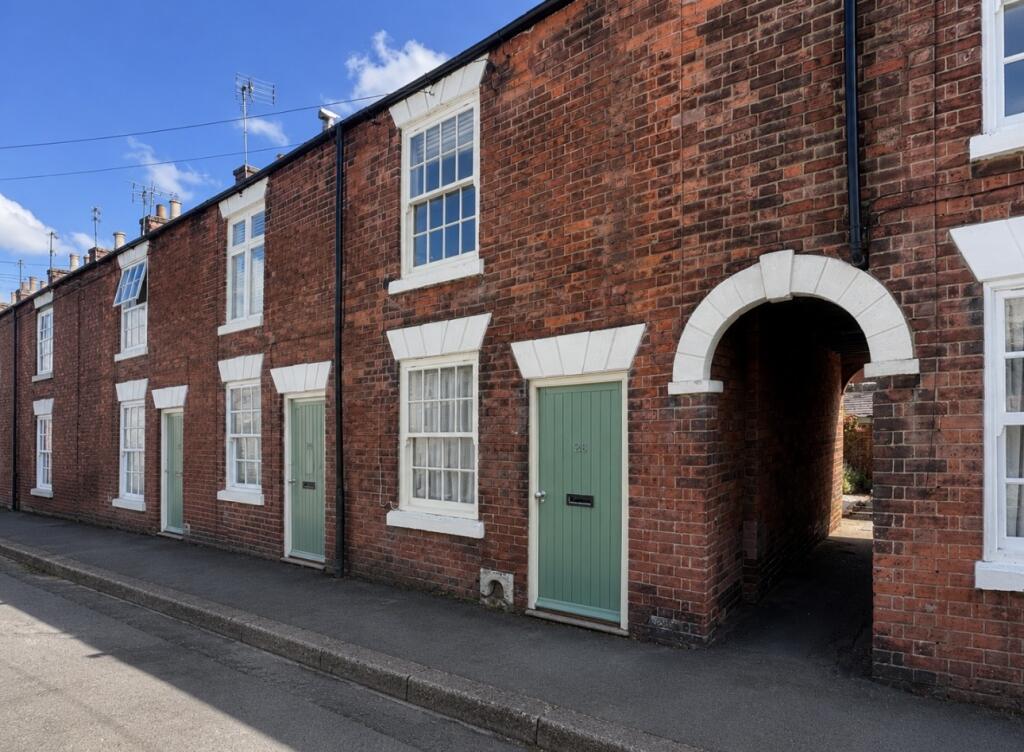 2 bed Mid Terraced House for rent in King's Newton. From Newton Fallowell - Coalville