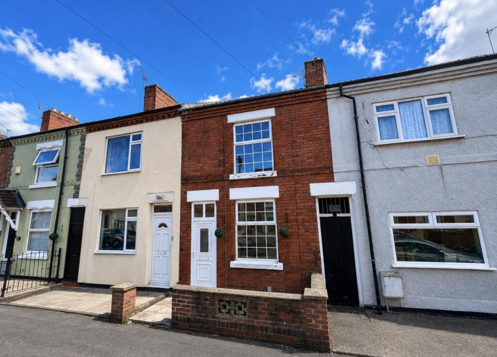 3 bed Mid Terraced House for rent in Coalville. From Newton Fallowell - Coalville 3 bed Mid Terraced House for rent in Coalville. From Newton Fallowell - Coalville