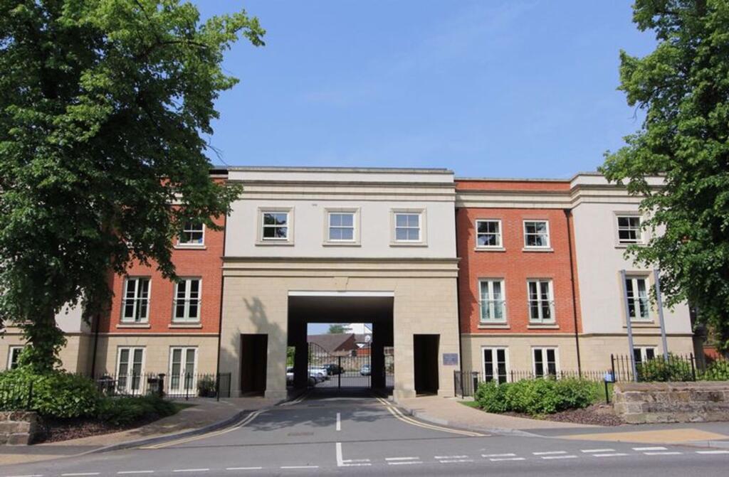 2 bed 1st Floor Flat for rent in Ashby-de-la-Zouch. From Newton Fallowell - Coalville