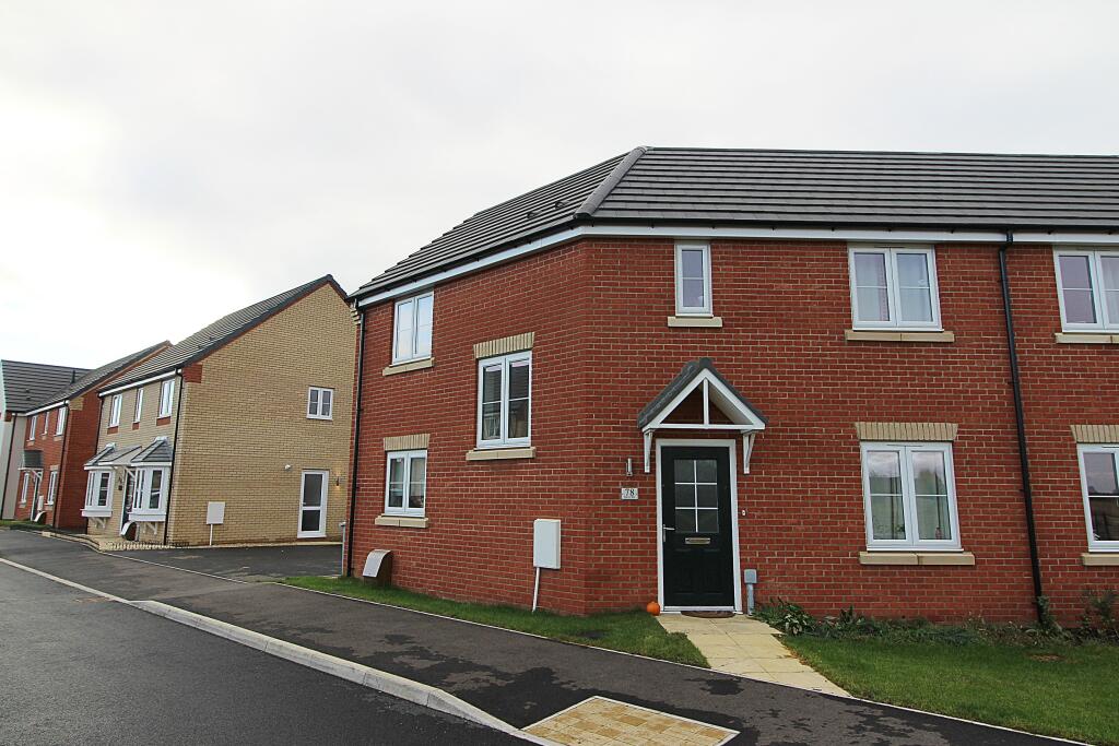 3 bed Semi Detached for rent in Market Deeping. From Newton Fallowell - Market Deeping