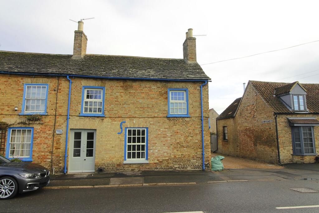 1 bed 1st Floor Flat for rent in Thorney. From Newton Fallowell - Market Deeping