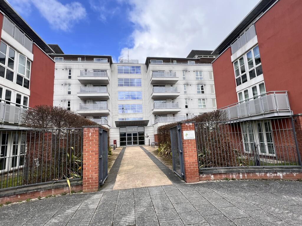 3 bed Apartment for rent in Leicester. From Newton Fallowell - Oadby