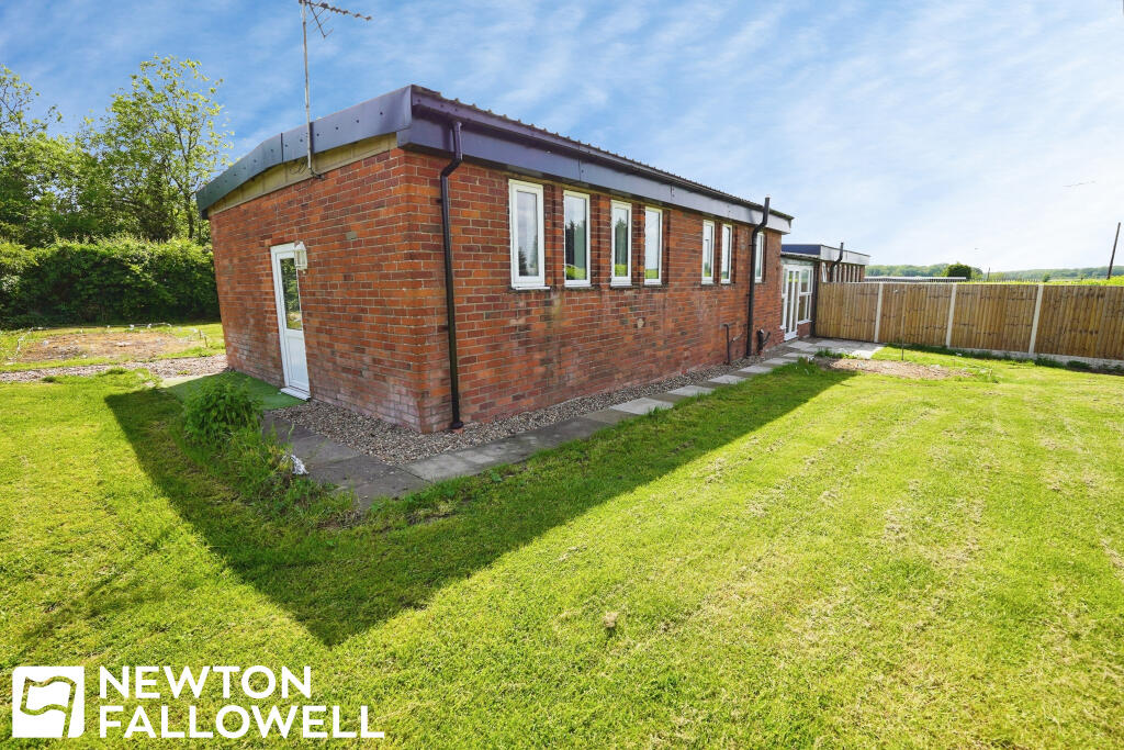 2 bed Bungalow for rent in Grove. From Newton Fallowell - Retford