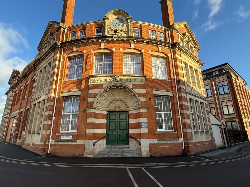 1 bed Apartment for rent in Yeovil. From Newton King - Taunton