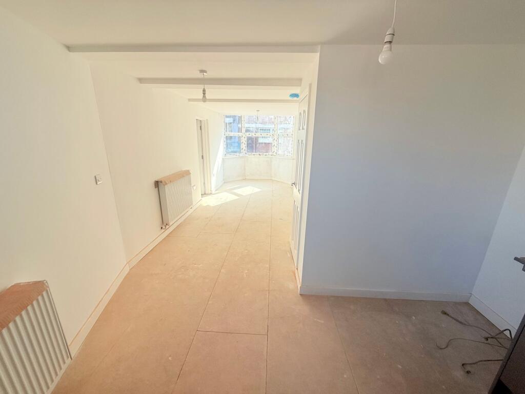 1 bed Apartment for rent in Yeovil. From Newton King - Taunton