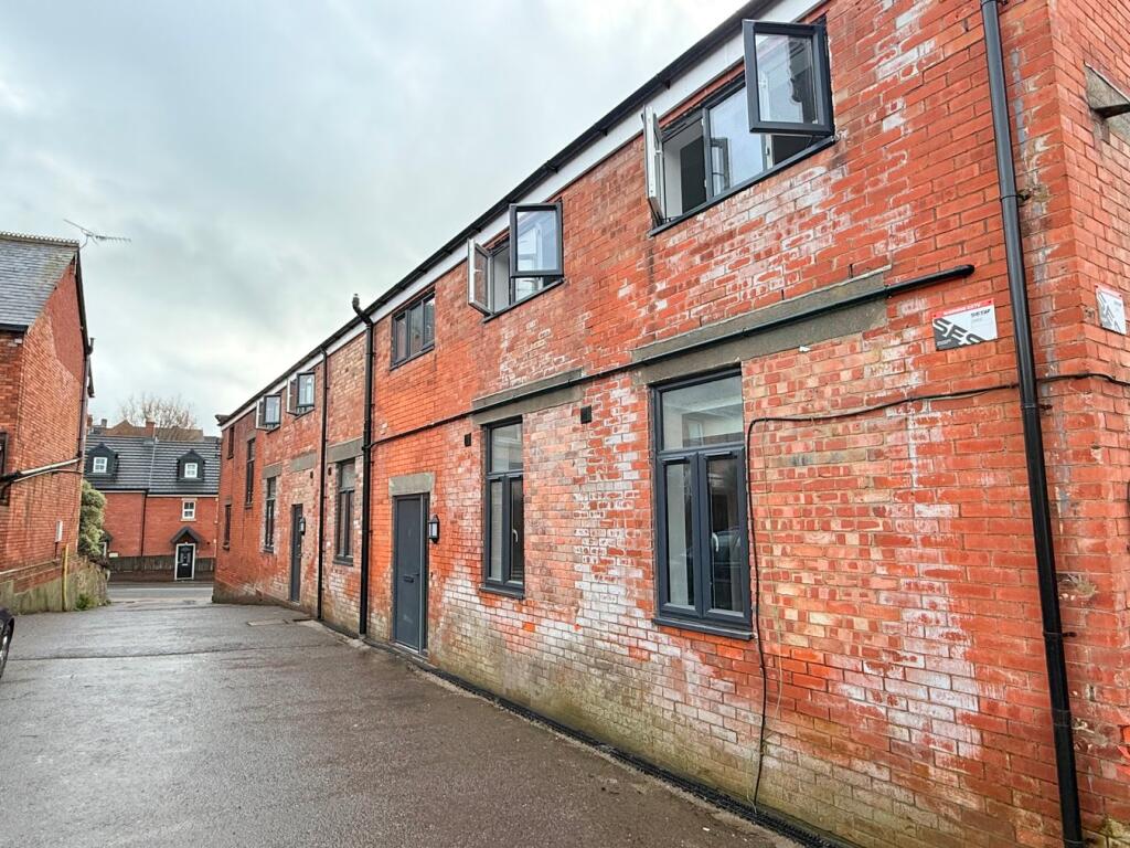 1 bed Apartment for rent in Yeovil. From Newton King - Taunton