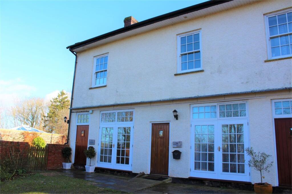 2 bed 1st Floor Flat for rent in Taunton. From Newton King - Taunton