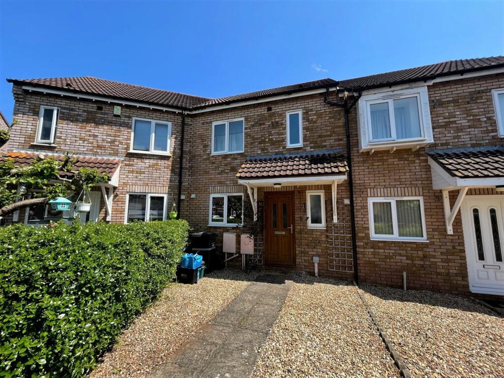 3 bed Mid Terraced House for rent in Taunton. From Newton King - Taunton 3 bed Mid Terraced House for rent in Taunton. From Newton King - Taunton