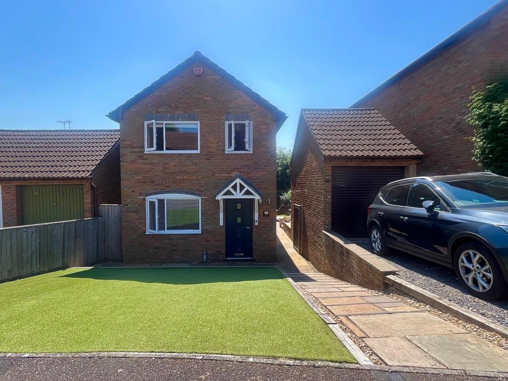 3 bed Detached for rent in Taunton. From Newton King - Taunton 3 bed Detached for rent in Taunton. From Newton King - Taunton