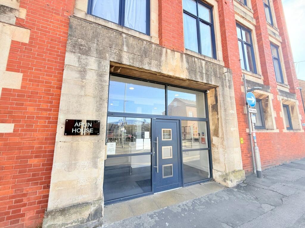 1 bed Apartment for rent in Yeovil. From Newton King - Taunton