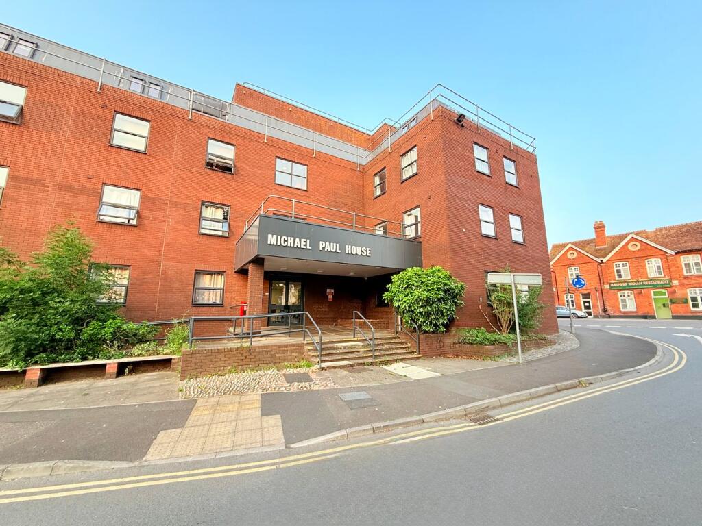 4 bed Studio for rent in Taunton. From Newton King - Taunton 4 bed Studio for rent in Taunton. From Newton King - Taunton