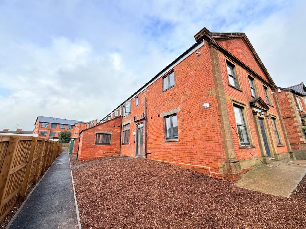 1 bed Apartment for rent in Yeovil Marsh. From Newton King - Taunton 1 bed Apartment for rent in Yeovil Marsh. From Newton King - Taunton