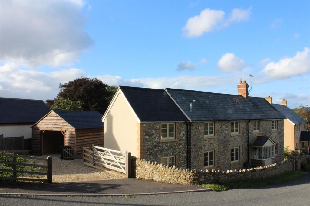 4 bed Detached for rent in Buckland St Mary. From Newton King - Taunton 4 bed Detached for rent in Buckland St Mary. From Newton King - Taunton
