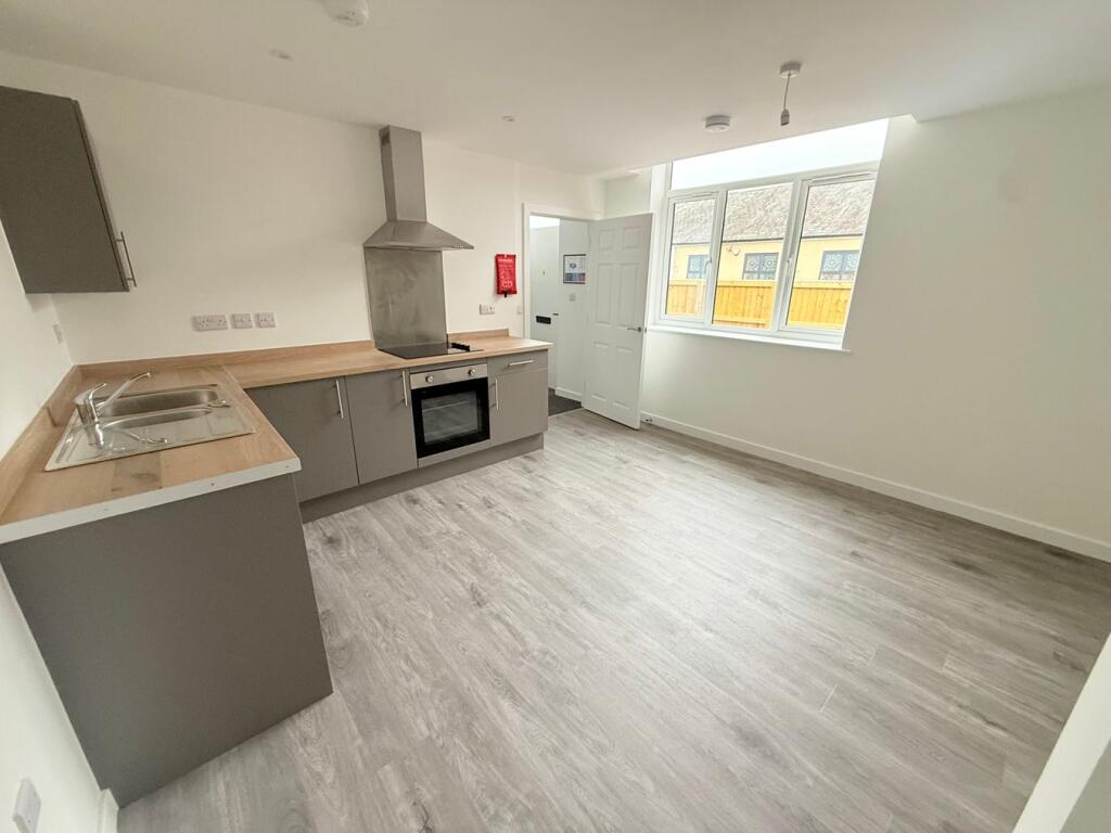 1 bed Apartment for rent in Yeovil Marsh. From Newton King - Taunton