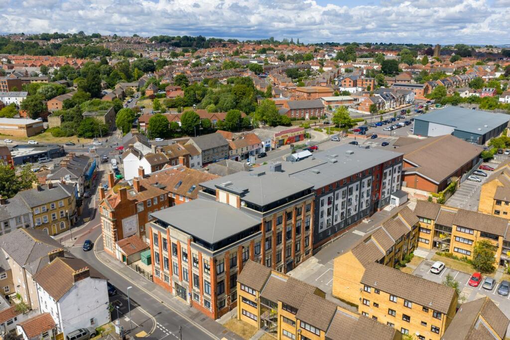 1 bed Apartment for rent in Yeovil. From Newton King - Taunton