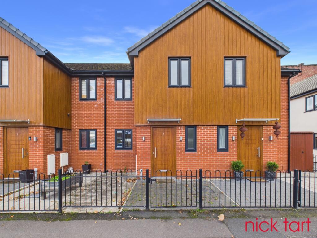 3 bed Mid Terraced House for rent in Market Drayton. From Nick Tart Estate Agents - Ironbridge - Telford 3 bed Mid Terraced House for rent in Market Drayton. From Nick Tart Estate Agents - Ironbridge - Telford