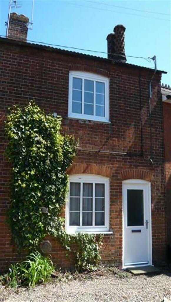 1 bed Mid Terraced House for rent in Beccles. From Norfolk Property Management and Lettings