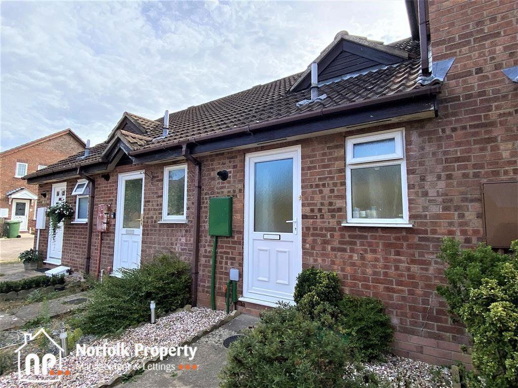 1 bed Mid Terraced House for rent in Thorpe Marriot. From Norfolk Property Management - Norwich