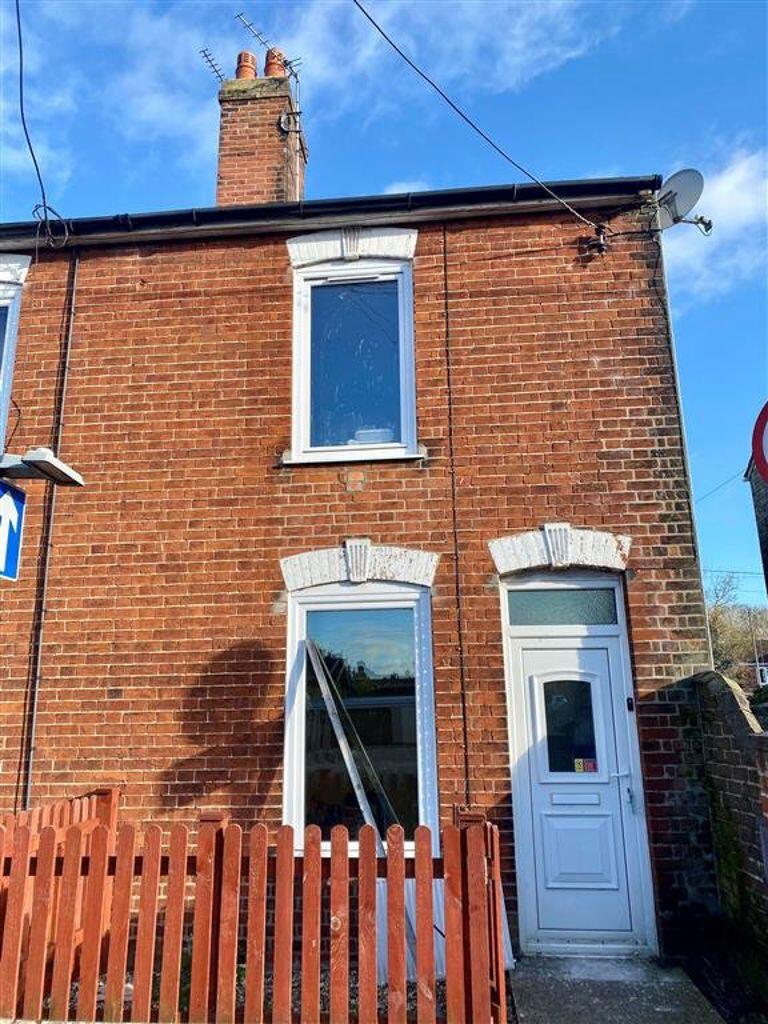 3 bed Mid Terraced House for rent in Beccles. From Norfolk Property Management - Norwich
