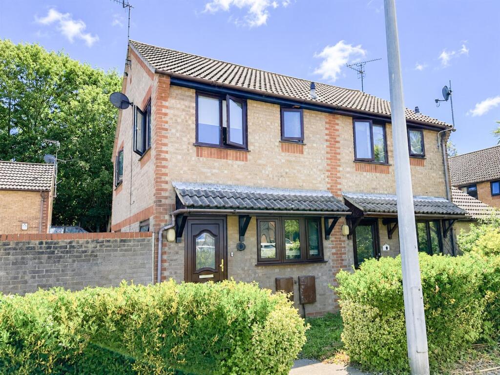 2 bed Semi Detached for rent in Lunsford's Cross. From Oakfield - Bexhill-on-Sea