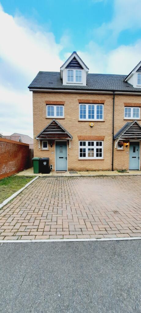 4 bed End of Terrace for rent in Betsham. From Orange - Gravesend