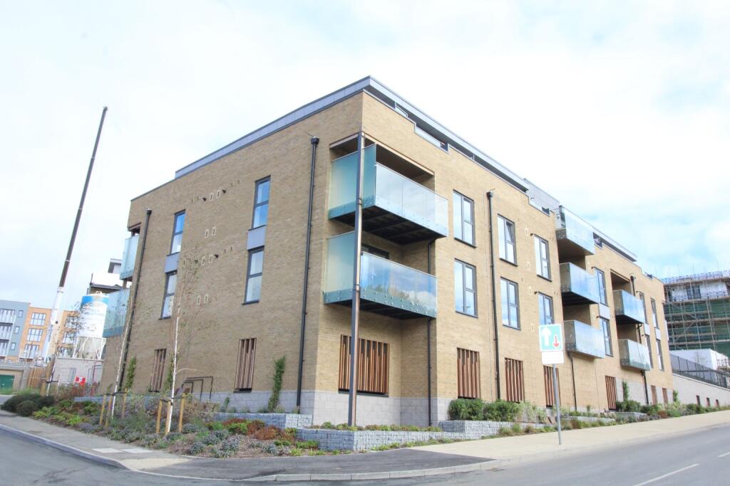 2 bed Apartment for rent in Betsham. From Orange - Gravesend