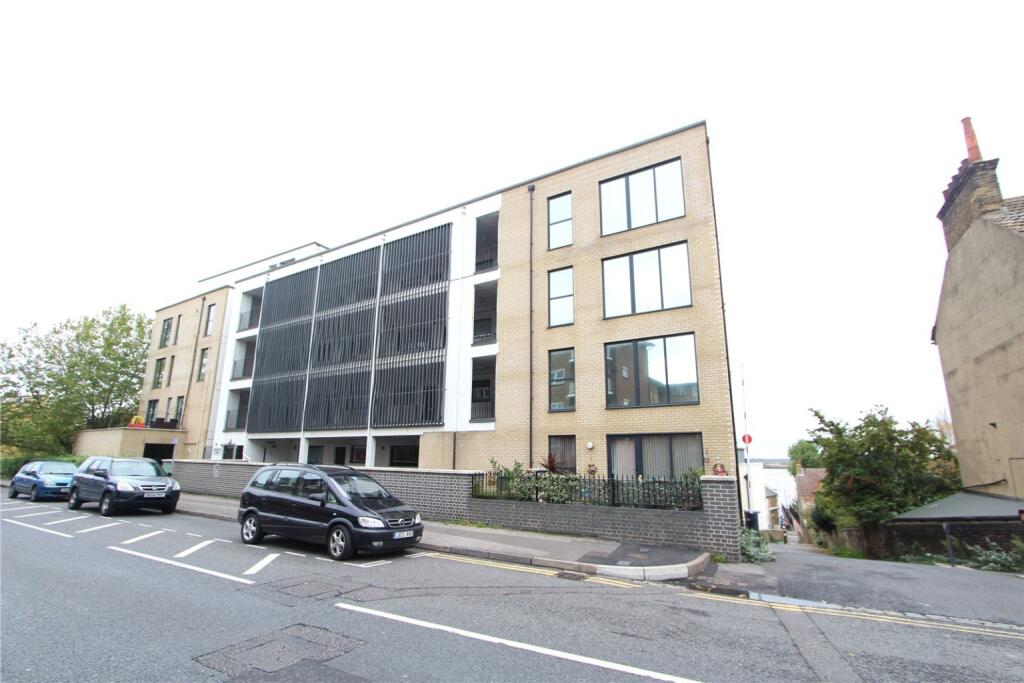 2 bed 1st Floor Flat for rent in Gravesend. From Orange - Gravesend