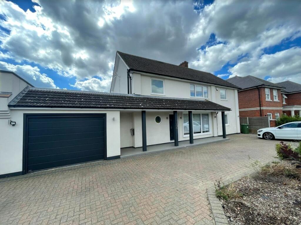 5 bed Detached for rent in Radlett. From Lumley Estates - Radlett 5 bed Detached for rent in Radlett. From Lumley Estates - Radlett